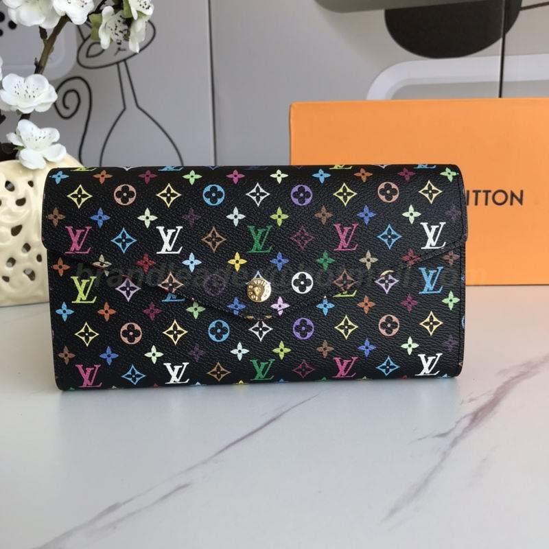 LV Wallets 82